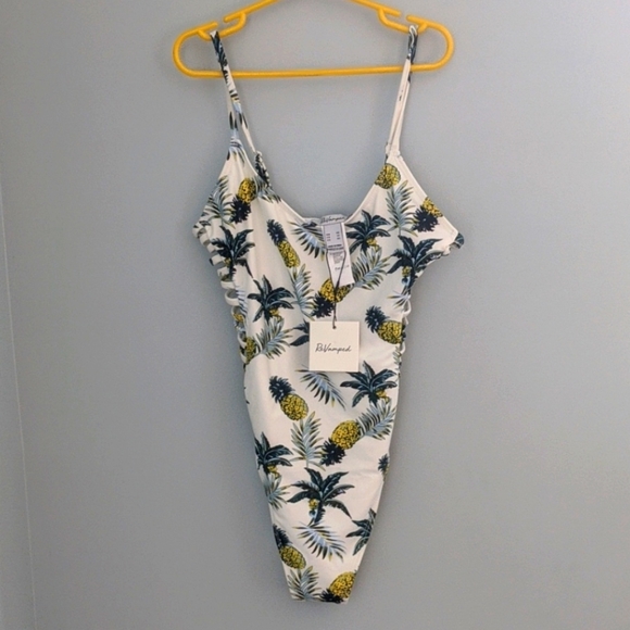 Revamped pineapple one piece bathing suit - Picture 1 of 3